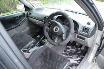 2000 Subaru Forester Pictures