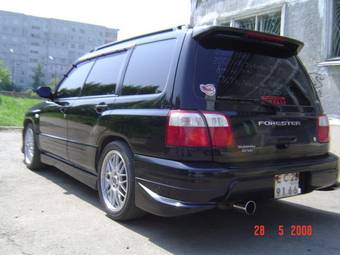 2000 Subaru Forester Pictures