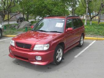 2000 Subaru Forester Photos