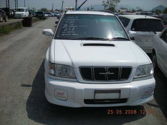 2000 Subaru Forester Photos