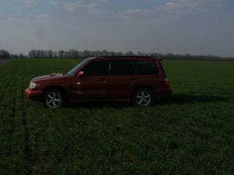 2000 Subaru Forester Photos