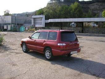 2000 Subaru Forester Photos