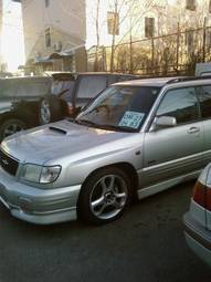 2000 Subaru Forester Images