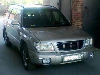 2000 Subaru Forester Pictures