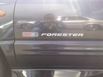 2000 Subaru Forester Pictures