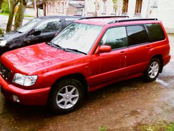 2000 Subaru Forester Pictures