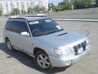 2000 Subaru Forester Pics