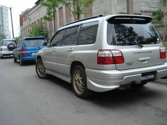 2000 Subaru Forester Pictures