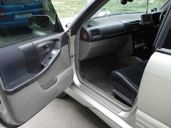 2000 Subaru Forester Pictures