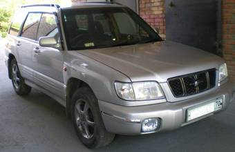 2000 Subaru Forester Pictures