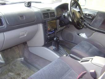 2000 Subaru Forester Pictures