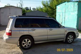 2000 Subaru Forester Photos