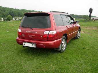 2000 Subaru Forester Pictures