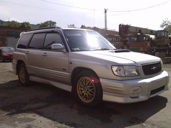 2000 Subaru Forester Photos