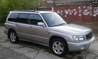 2000 Subaru Forester Pictures