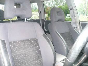 2000 Subaru Forester Photos