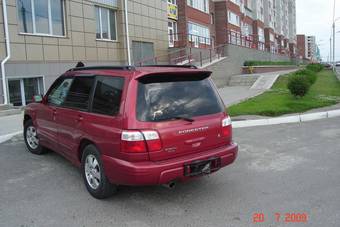 2000 Subaru Forester Pictures