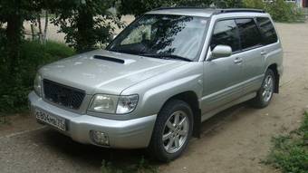 2000 Subaru Forester Pictures