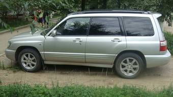 2000 Subaru Forester Pictures