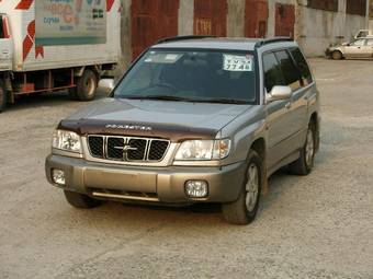 2000 Subaru Forester Photos