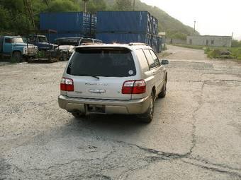 2000 Subaru Forester Pictures