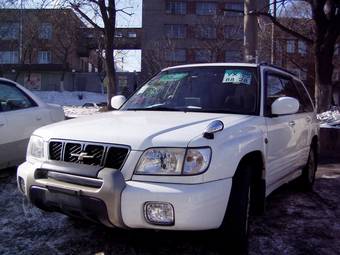 2000 Subaru Forester Pictures