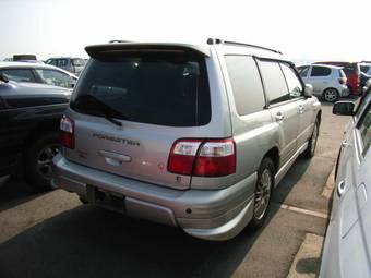 2000 Subaru Forester Pictures