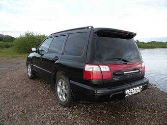 2000 Subaru Forester Photos