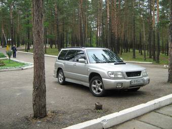 2000 Subaru Forester Pictures