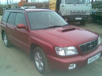 2000 Subaru Forester Pictures
