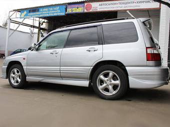 2000 Subaru Forester Pictures