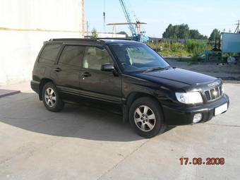 2000 Subaru Forester Photos