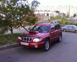2000 Subaru Forester Pics