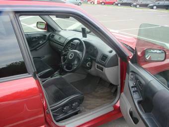 2000 Subaru Forester Photos