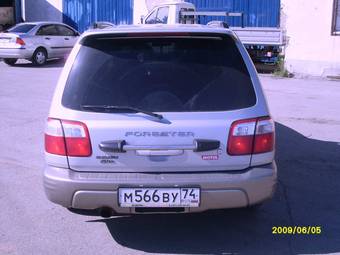 2000 Subaru Forester Photos