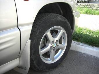 2000 Subaru Forester Pics