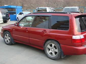 2000 Subaru Forester Photos