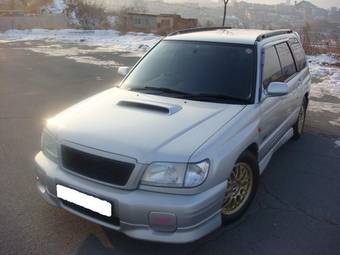 2000 Subaru Forester Pictures