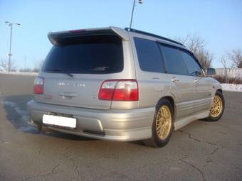 2000 Subaru Forester Pictures