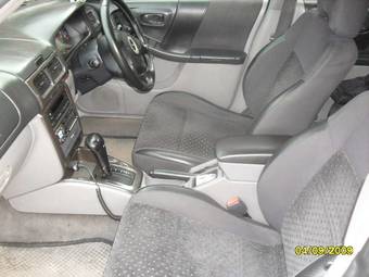 2000 Subaru Forester Photos