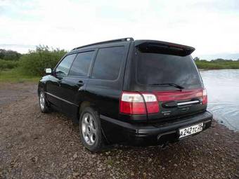 2000 Subaru Forester Photos