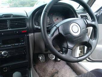 2000 Subaru Forester Photos