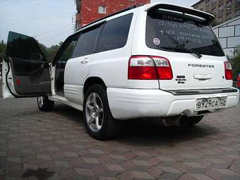 2000 Subaru Forester Photos