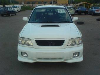 2000 Subaru Forester Photos