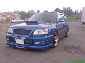 2000 Subaru Forester Pictures