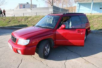 2001 Subaru Forester Photos