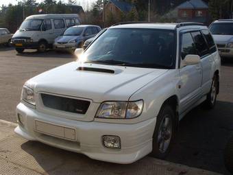 2001 Subaru Forester Wallpapers