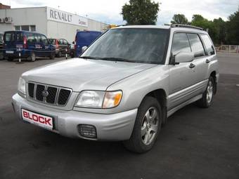 2001 Subaru Forester Images