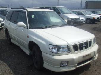 2001 Subaru Forester Photos