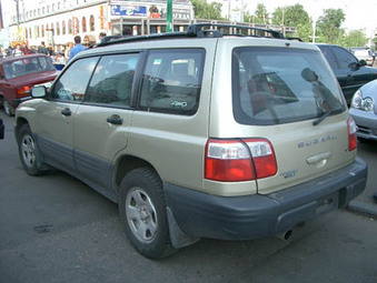 2002 Subaru Forester Pics
